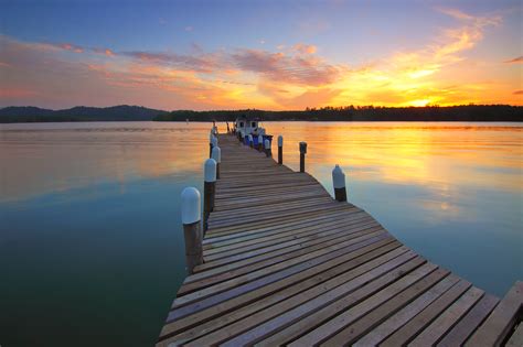 deck and bay.